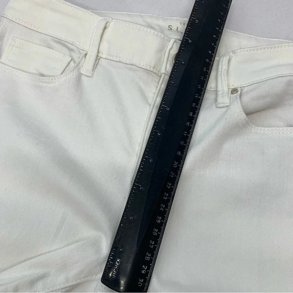 WHBM Jean Woman Size 2 White Slim Crop Mid Rise Pockets Tapered Stretch - Picture 12 of 13
